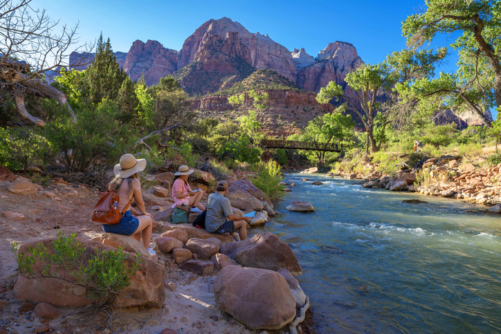 rivière-lors-d’une-randonnée-dans-l’Utah