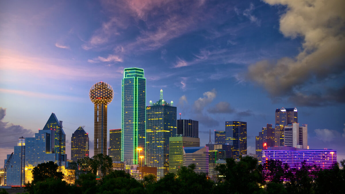 skyline-illuminée-de-Dallas