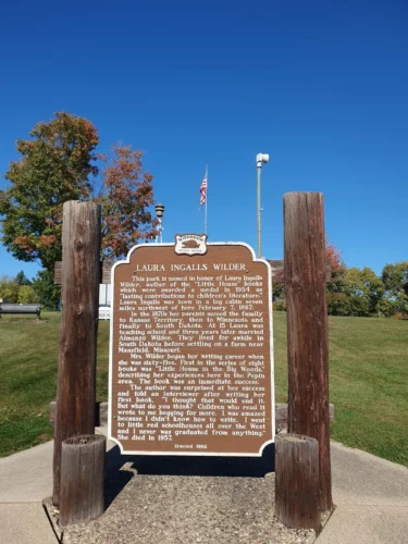panneau explicatif sur Laura Ingalls Wilder à Pepin Wisconsin